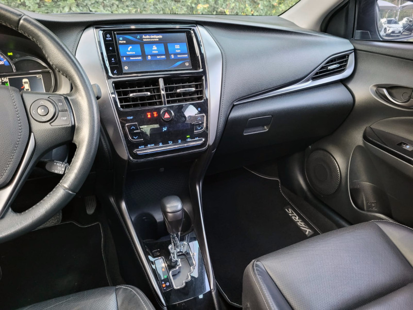 baixa km! - toyota yaris xls sedan 1.5 flex  automatico12