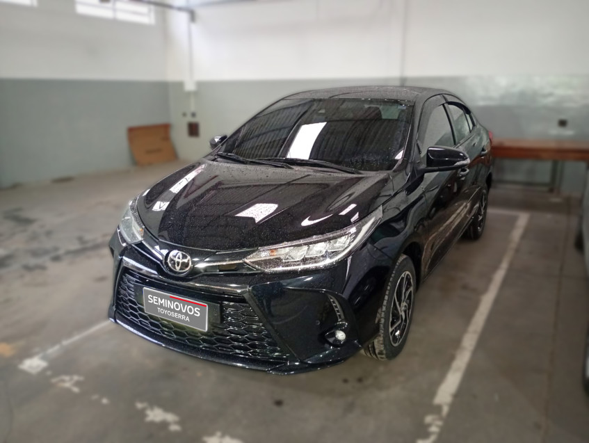 baixa km! - toyota yaris xls sedan 1.5 flex  automatico1