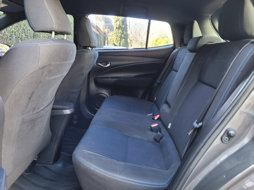 toyota yaris xl plus con. 1.5 flex  automatico8
