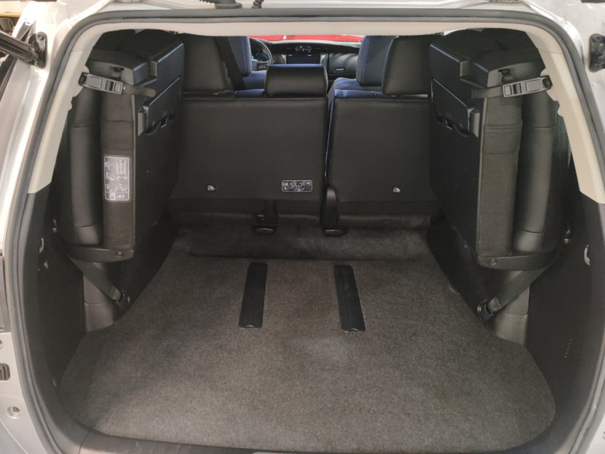 baixa km! - toyota hilux sw4 srx 4x4 2.8  dies. automatico17