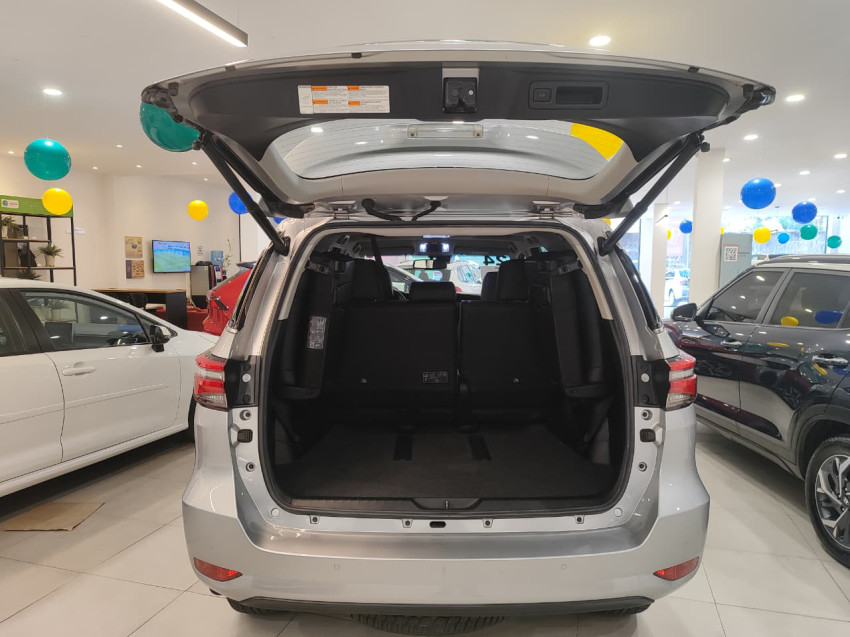 baixa km! - toyota hilux sw4 srx 4x4 2.8  dies. automatico18