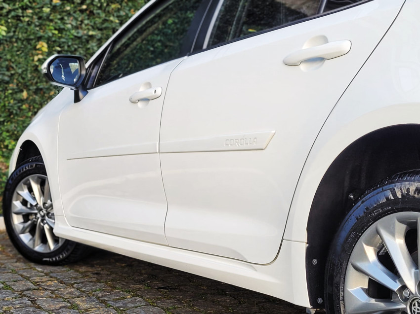 toyota corolla gli 2.0  flex automatico19