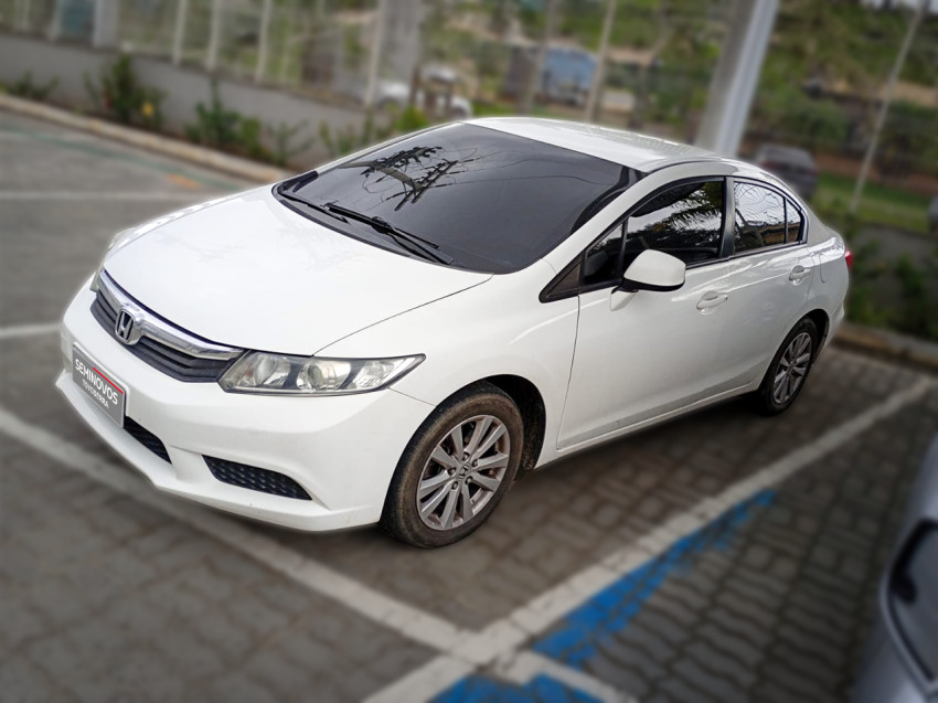 honda civic sedan lxs 1.8/1.8 flex  automatico1