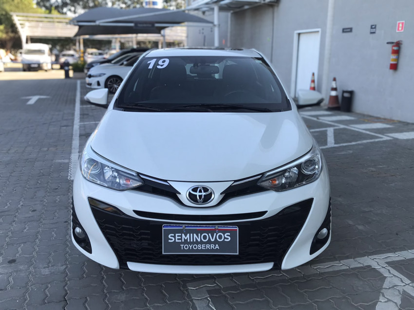 toyota yaris xls 1.5 flex  automatico12