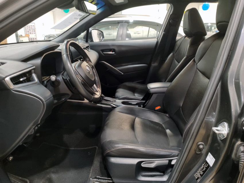 toyota corolla cross xre 2.0  flex automatico7