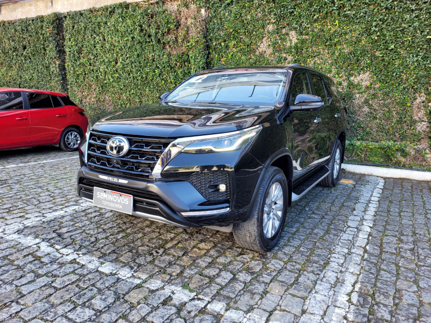 baixa km! - toyota hilux sw4 srx 4x4 2.8  dies. automatico1