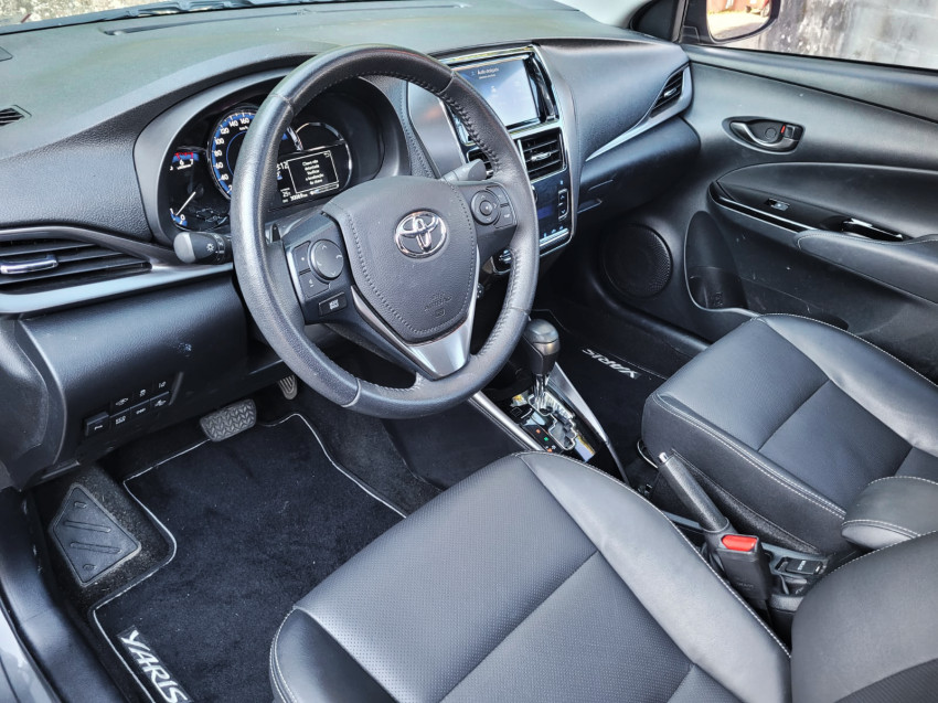 baixa km! - toyota yaris xls sedan 1.5 flex  automatico9