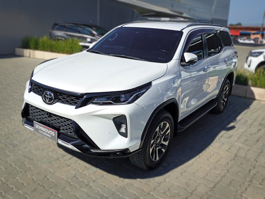 toyota hilux sw4 srx plat. 4x4 2.8 tb die. automatico1
