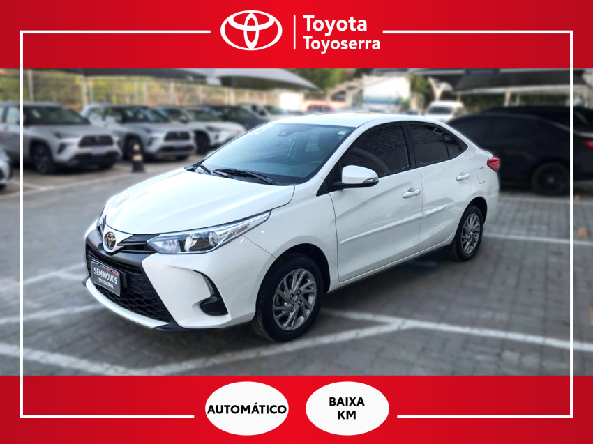 baixa km! - toyota yaris xs sedan 1.5 flex  automatico