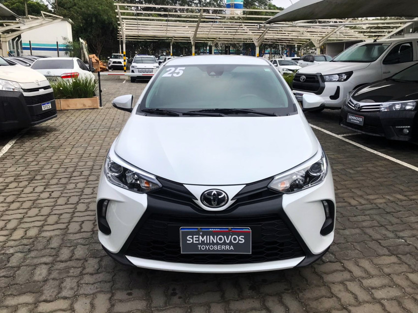 baixa km! - toyota yaris xs sedan 1.5 flex  automatico11