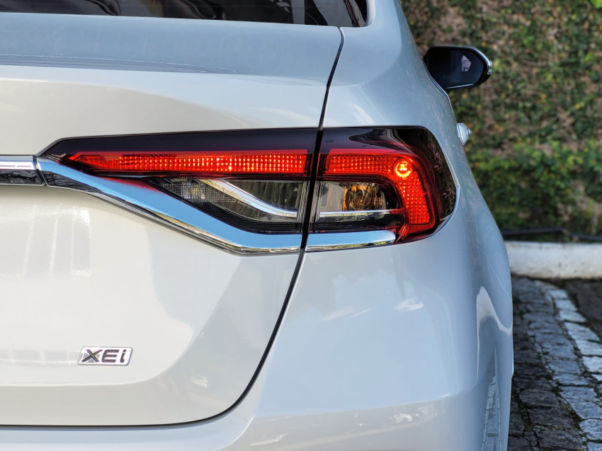 baixa km! - toyota corolla xei 2.0 flex  automatico15