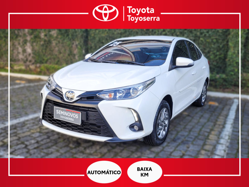 baixa km! - toyota yaris xs sedan 1.5 flex  automatico