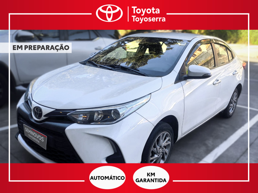 toyota yaris xs sedan 1.5 flex  automatico0