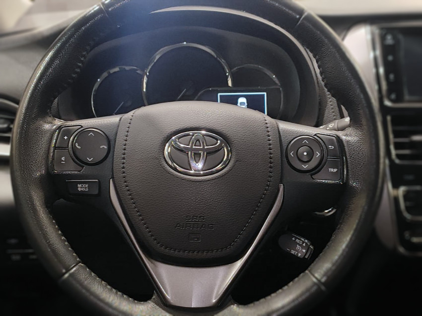 toyota yaris xs sedan 1.5 flex  automatico10