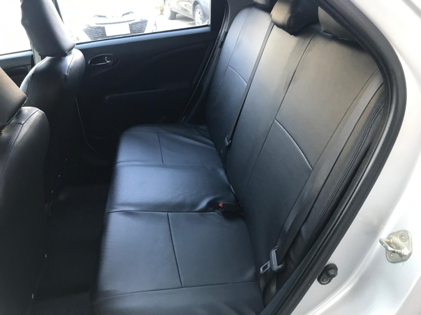 baixa km! - toyota etios x plus sedan 1.5 flex  automatico8