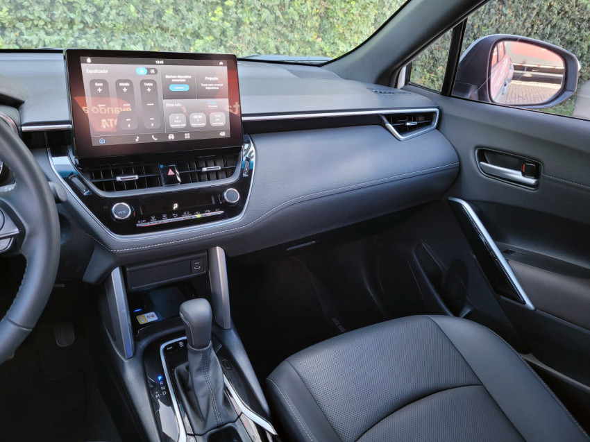 toyota corolla cross xre 2.0  flex automatico13