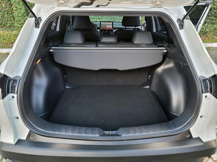 toyota corolla cross xre 2.0  flex automatico18