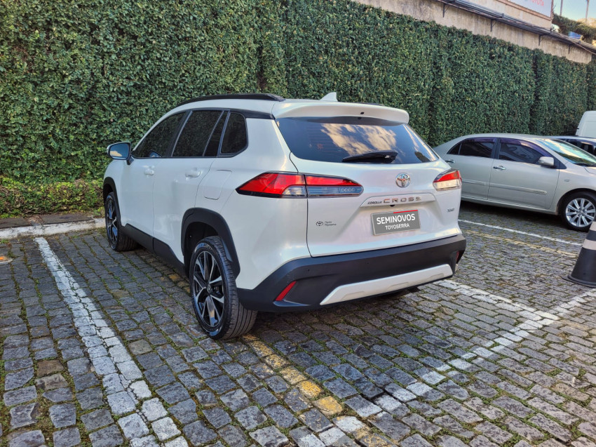 toyota corolla cross xre 2.0  flex automatico5