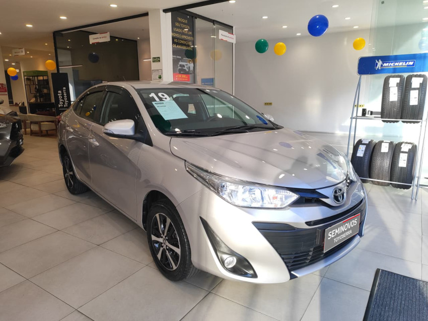 baixa km! - toyota yaris xl sedan 1.5 flex  automatico3