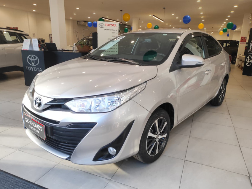 baixa km! - toyota yaris xl sedan 1.5 flex  automatico1