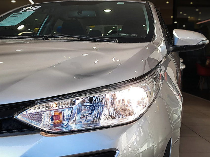 baixa km! - toyota yaris xl sedan 1.5 flex  automatico14