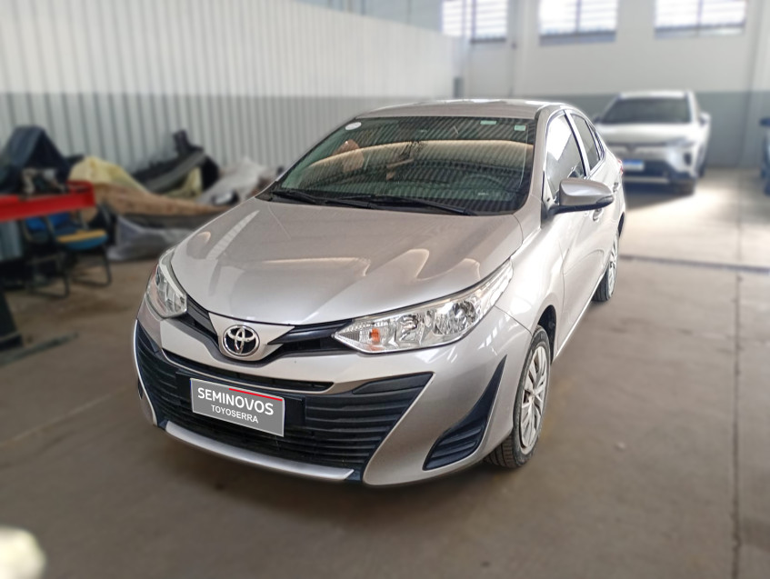baixa km! - toyota yaris xl sedan 1.5 flex  automatico1