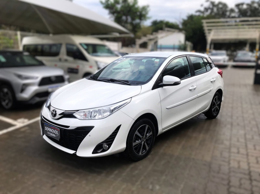 baixa km! - toyota yaris xs connect 1.5 flex  automatico2
