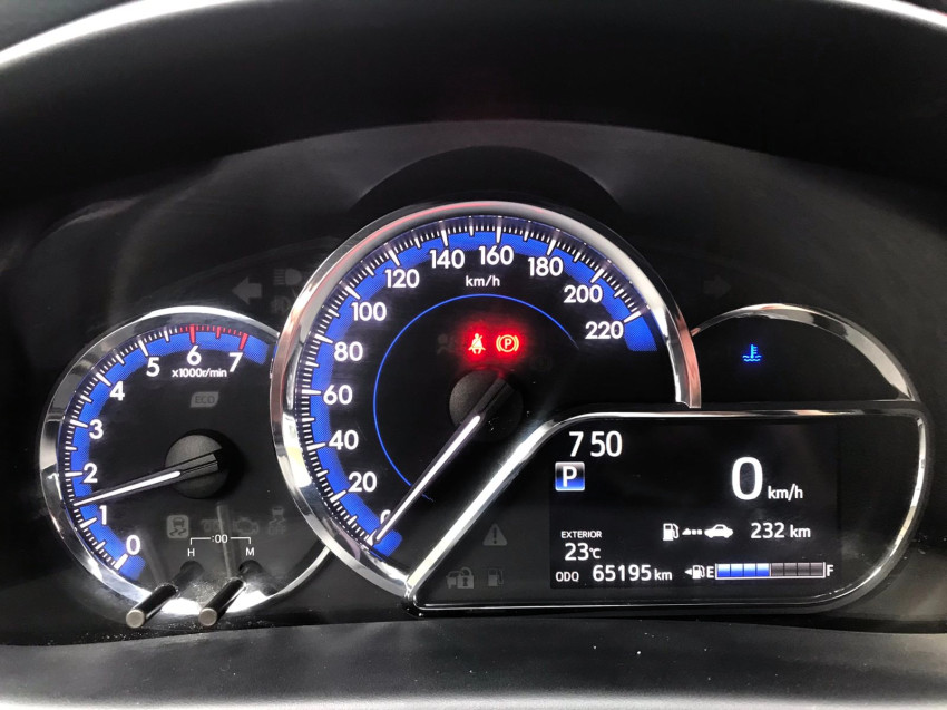 baixa km! - toyota yaris xs connect 1.5 flex  automatico9