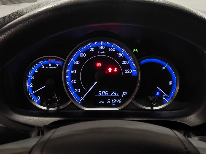 toyota yaris xl 1.5 flex  automatico9