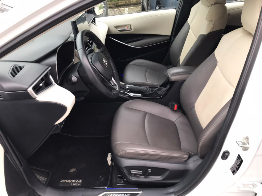 toyota corolla altis prem. 1.8 automatico (hibrido)7