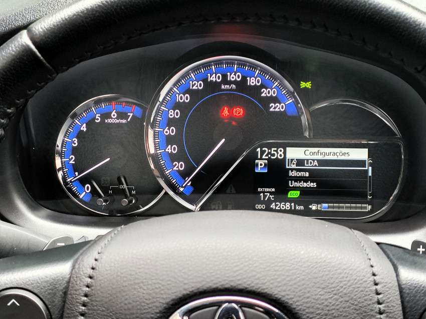 baixa km! - toyota yaris xs 1.5 flex  automatico10