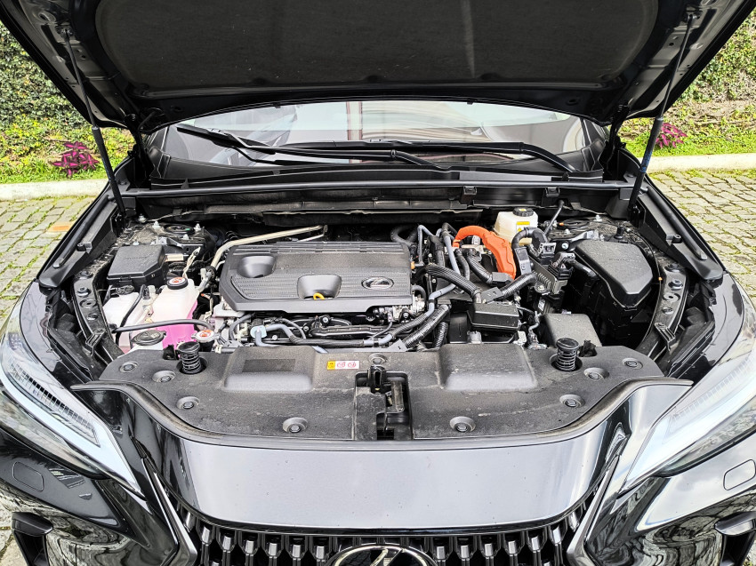 baixa km! - lexus nx-350h dynamic 2.5  automatico (hibrido)13