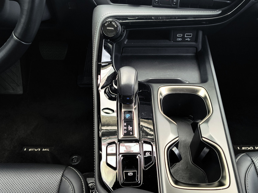 baixa km! - lexus nx-350h dynamic 2.5  automatico (hibrido)10