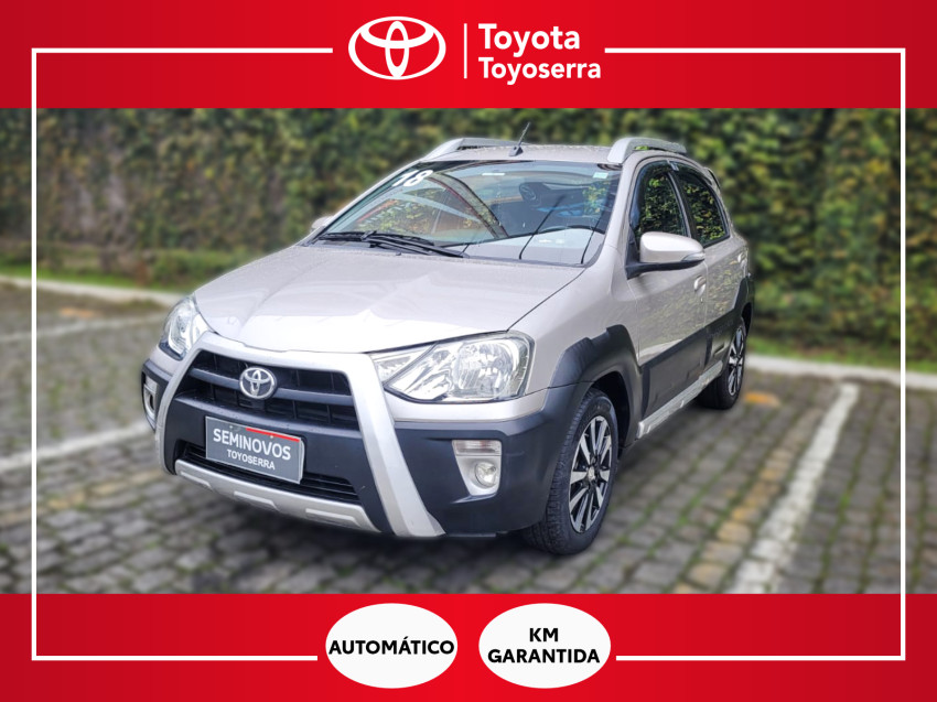 baixa km! - toyota etios cross 1.5 flex  automatico