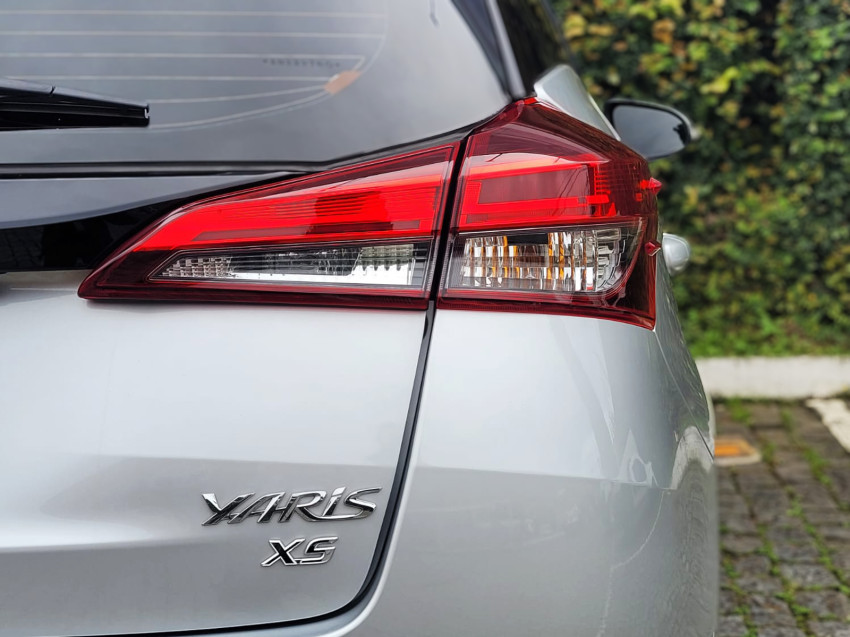 baixa km! - toyota yaris xs 1.5 flex  automatico18