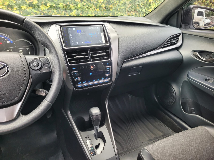 baixa km! - toyota yaris xs 1.5 flex  automatico13
