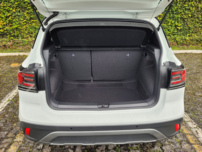 baixa km! - volkswagen t-cross ext. 250 tsi 1.4 flex  automatico17