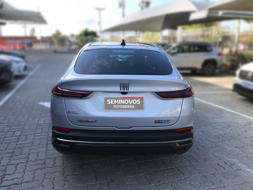 baixa km! - fiat fastback impetus 200 t. automatico (hibrido)12