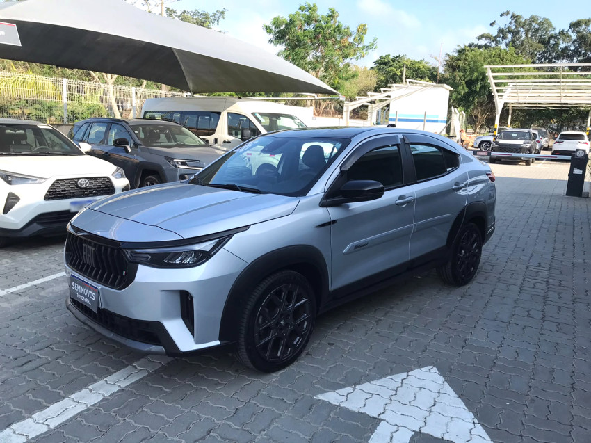 baixa km! - fiat fastback impetus 200 t. automatico (hibrido)1
