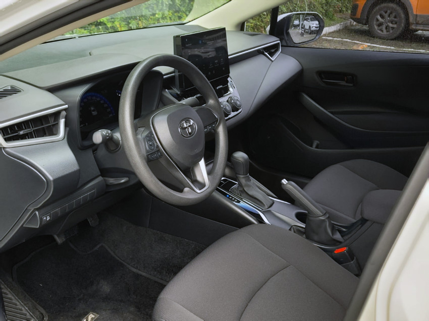 toyota corolla gli 2.0  flex automatico9