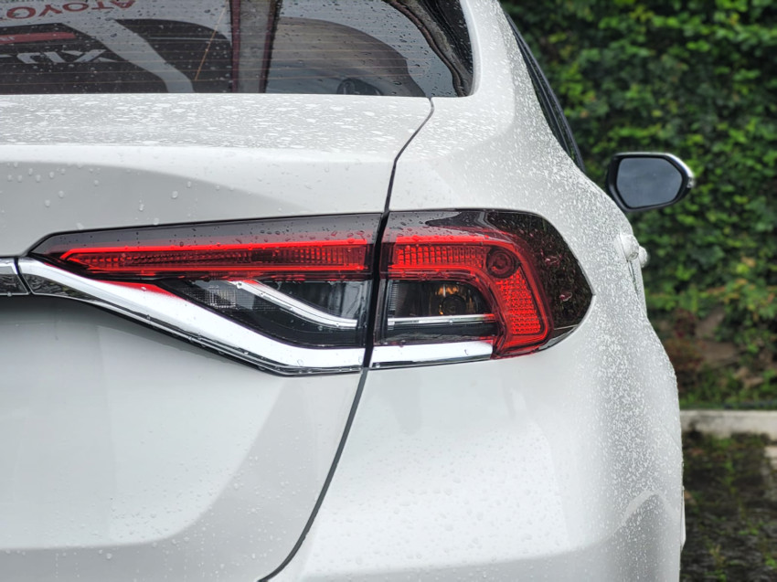 toyota corolla gli 2.0  flex automatico16