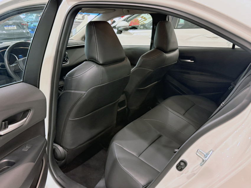 Baixa KM! - Toyota Corolla Xei 2.0 Flex  Automático13