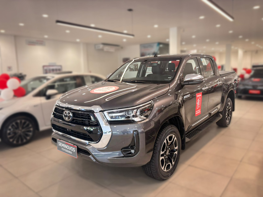 Toyota Hilux Cd Srx 4X4 2.8   Diesel Automático2
