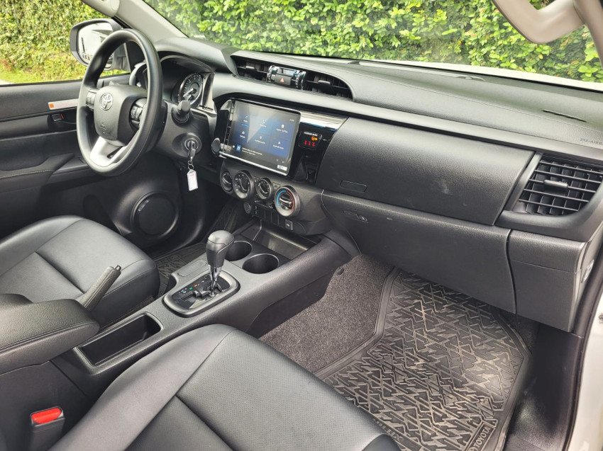 Baixa KM! - Toyota Hilux Cd 4X4 2.8  Diesel Automático17