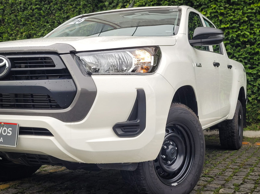 Baixa KM! - Toyota Hilux Cd 4X4 2.8  Diesel Automático18