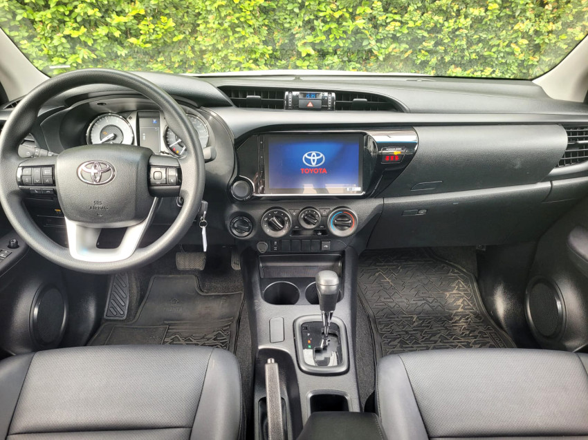 Baixa KM! - Toyota Hilux Cd 4X4 2.8  Diesel Automático6