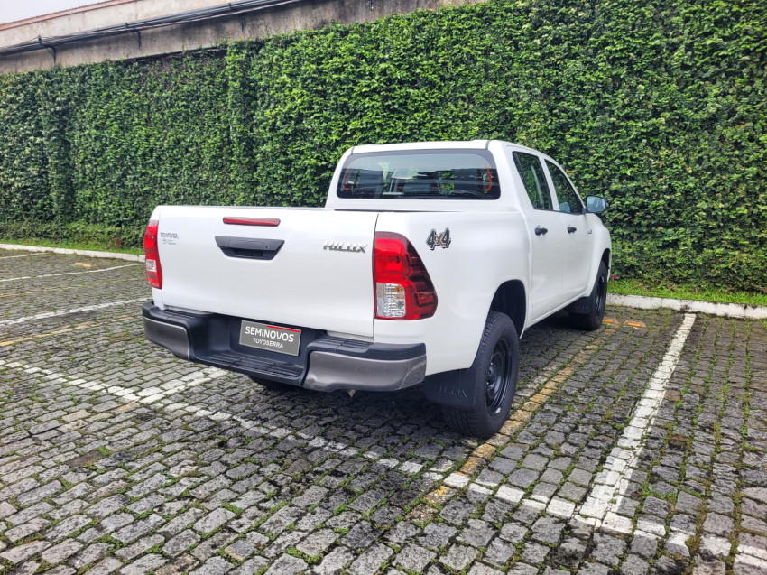 Baixa KM! - Toyota Hilux Cd 4X4 2.8  Diesel Automático4