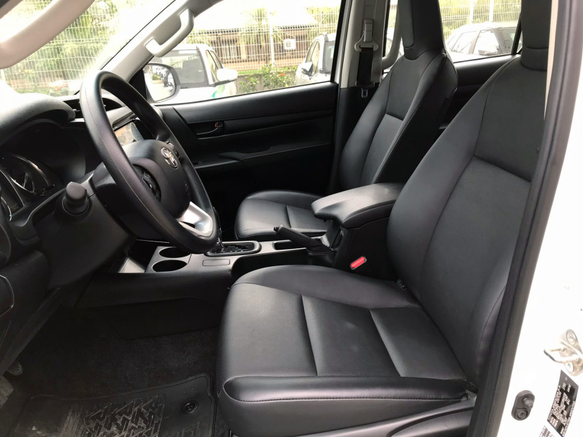 Baixa KM! - Toyota Hilux Cd 4X4 2.8  Diesel Automático7