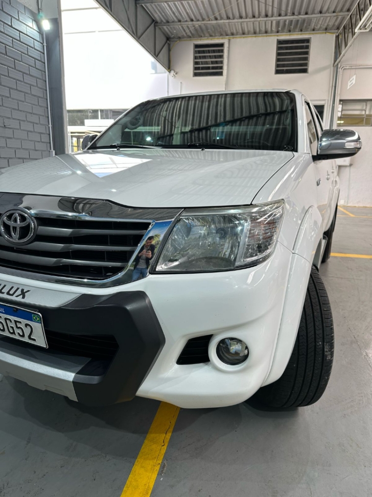 toyota/hilux 2.7 cd 4x4 srv