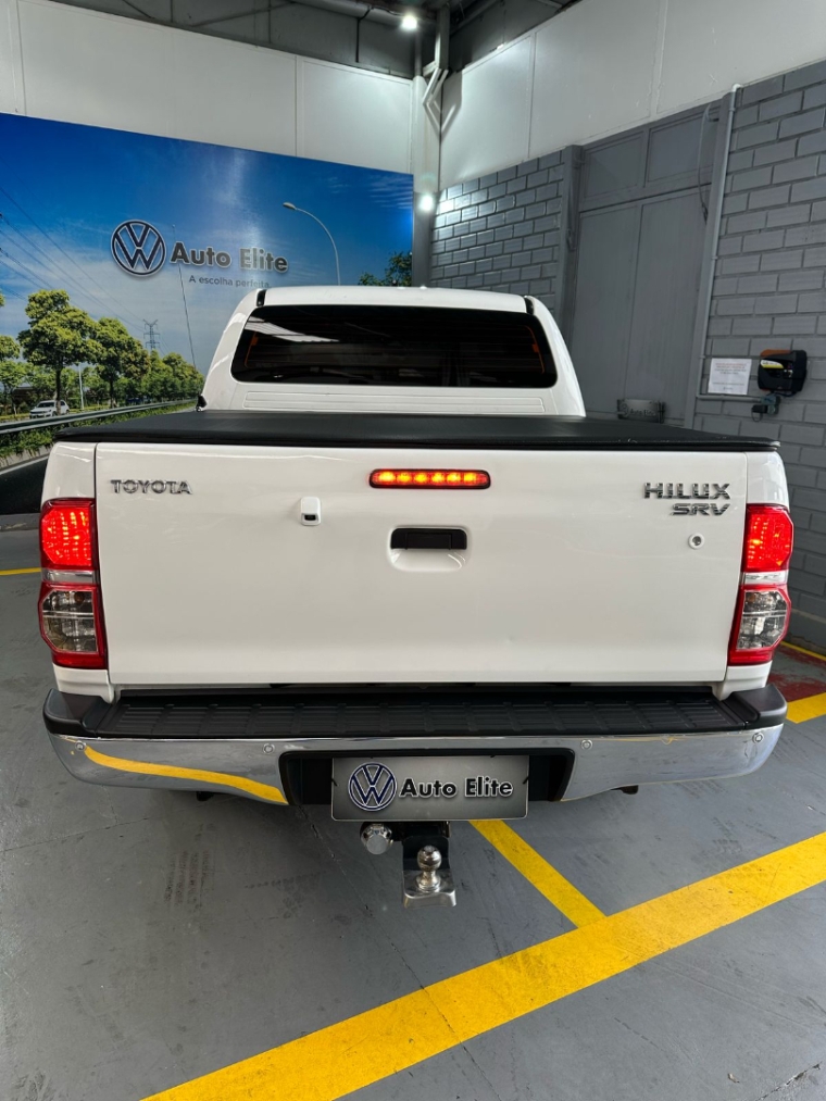toyota/hilux 2.7 cd 4x4 srv